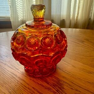 LE Smith Mid Century Modern candy dish. Color is a Amberina